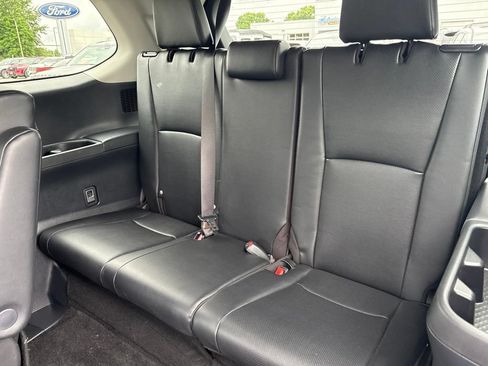Used 2025 Toyota Grand Highlander FWD image 29
