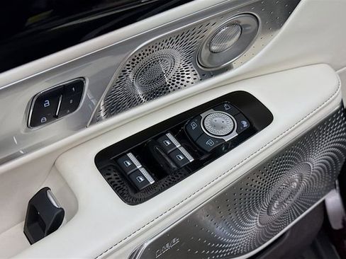 Used 2024 Lincoln Nautilus Black Label w/ Jet Appearance Package (87T) image 18