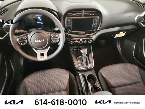 Certified 2025 Kia Soul LX w/ LX Technology Package image 16