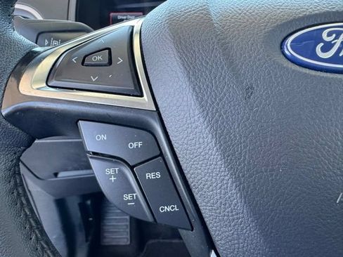 Used 2024 Ford Edge SEL w/ Convenience Package AWD/4WD image 12