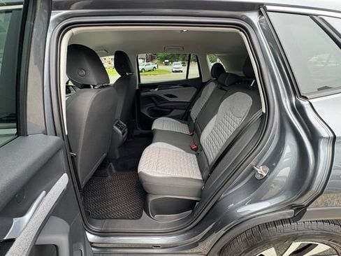 Certified 2025 Volkswagen Tiguan S AWD/4WD image 8
