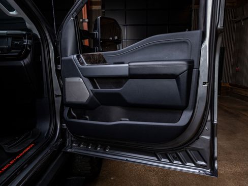 Used 2024 Ford F250 Lariat w/ Lariat Ultimate Package image 36