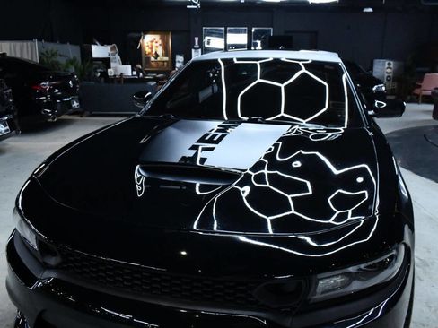 Used 2017 Dodge Charger R/T image 5