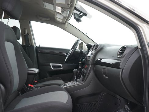 Used 2014 Chevrolet Captiva Sport LS FWD image 11
