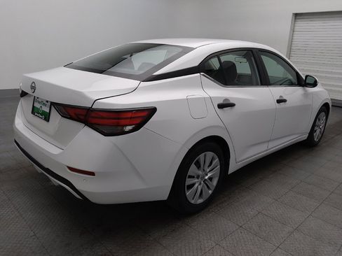 Used 2025 Nissan Sentra S image 9