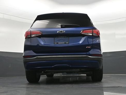 Used 2023 Chevrolet Equinox RS FWD image 32