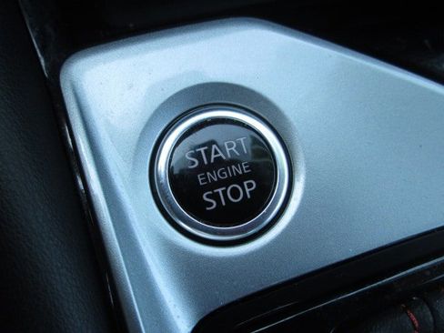 Used 2024 Nissan Altima 2.5 SR w/ SR Premium Package image 23