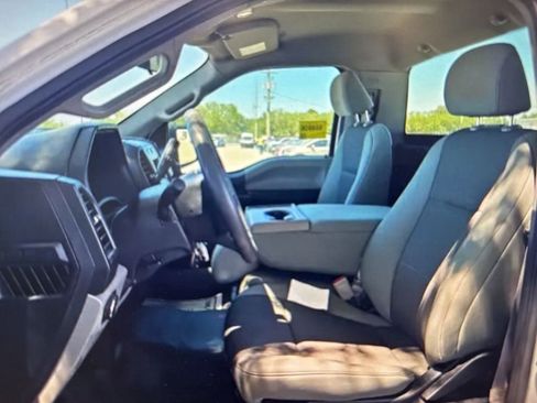 Used 2019 Ford F150 XL w/ Equipment Group 101A Mid RWD image 4
