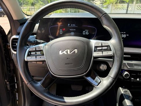 Used 2023 Kia Telluride S w/ S Sunroof Package AWD/4WD image 14
