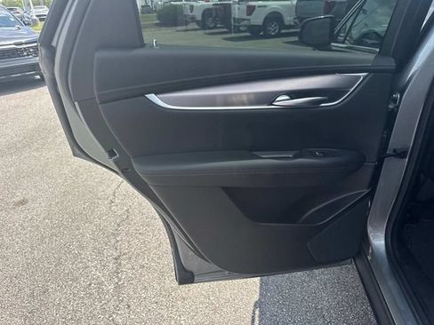 Used 2023 Cadillac XT5 Luxury FWD image 15