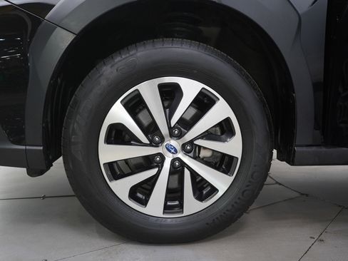 Used 2023 Subaru Outback Premium AWD/4WD image 28