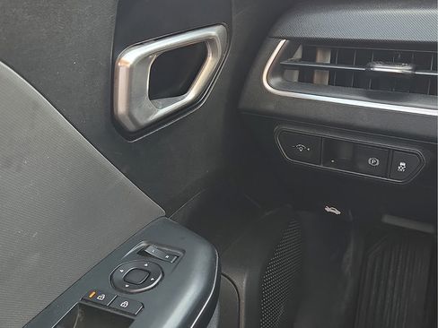 Used 2025 Kia K4 FWD image 13