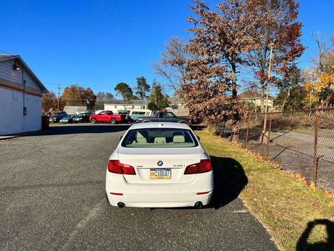 Used 2014 BMW 535i xDrive 535i xDrive AWD 4dr Sedan image 4