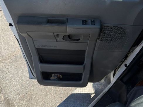 Used 2013 Ford E-350 and Econoline 350 Extended Super Duty w/ PWR Group RWD image 23
