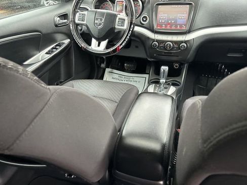 Used 2014 Dodge Journey Limited image 36