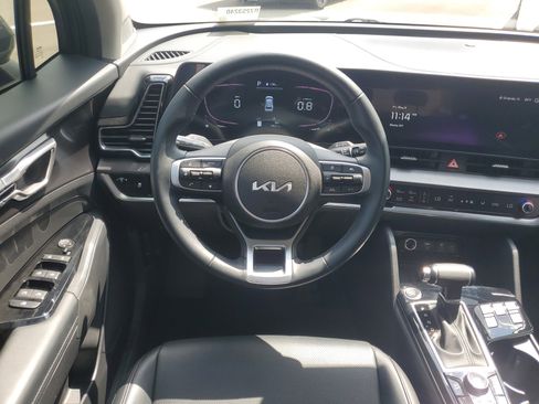 Used 2024 Kia Sportage EX FWD image 14