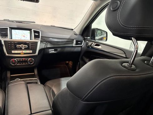 Used 2016 Mercedes-Benz GL 450 4MATIC image 61