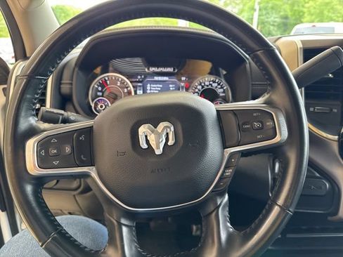 Used 2024 RAM 2500 Laramie AWD/4WD image 17