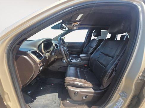 Used 2014 Jeep Grand Cherokee Summit AWD/4WD image 10