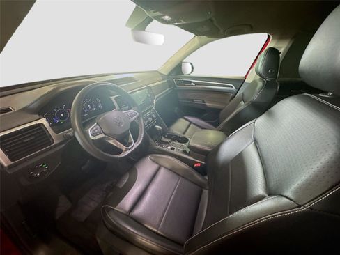 Used 2022 Volkswagen Atlas SE image 11