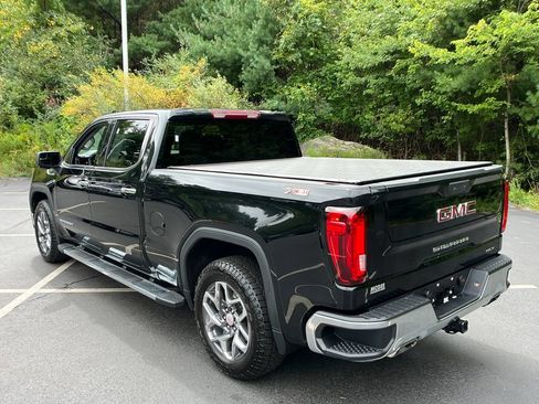 Used 2026 GMC Sierra 1500 SLT w/ SLT Premium Package AWD/4WD image 3