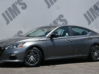 Used 2022 Nissan Altima 2.5 SR