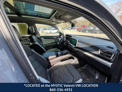 Used 2024 Volkswagen Atlas Peak Edition SEL image 25