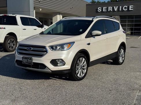 Used 2018 Ford Escape Titanium AWD/4WD image 7