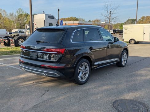 Used 2021 Audi Q7 2.0T Premium Plus w/ Premium Plus Package image 4