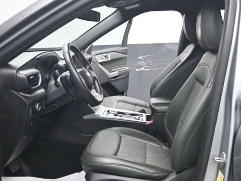 Certified 2024 Ford Explorer Timberline w/ Timberline Technology Package AWD/4WD image 6