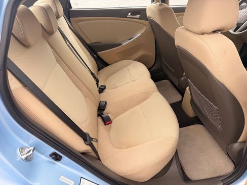 Used 2014 Hyundai Accent GLS FWD image 26