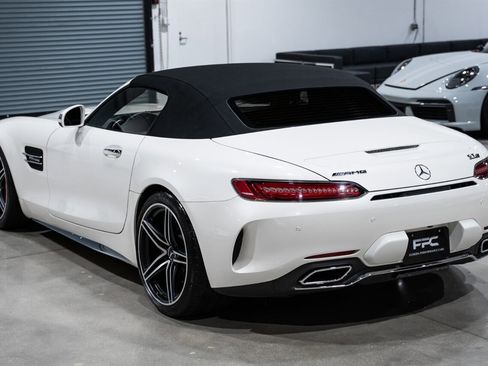 Used 2018 Mercedes-Benz AMG GT C image 12