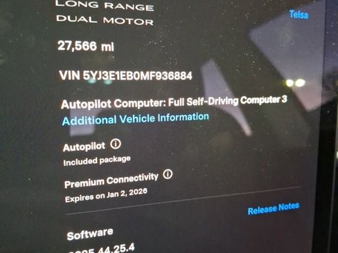 Used 2021 Tesla Model 3 Long Range image 3