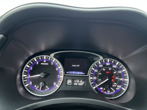 Used 2018 INFINITI QX60 Luxe w/ Deluxe Technology Package image 17