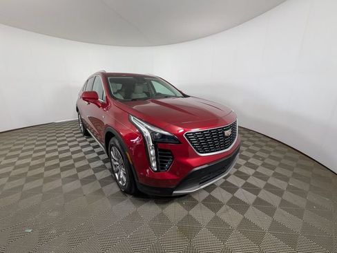 Used 2019 Cadillac XT4 Premium Luxury FWD image 33