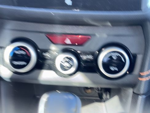 Used 2018 Subaru Crosstrek 2.0i Limited image 26