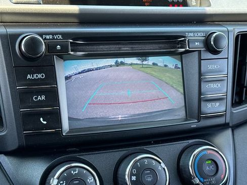 Used 2017 Toyota RAV4 LE w/ All Weather Liner Package AWD/4WD image 26