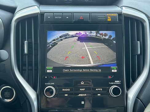 Used 2021 Subaru Ascent Limited w/ Technology Package image 29