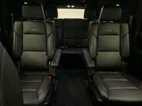 Used 2022 Cadillac Escalade ESV Luxury AWD/4WD image 31