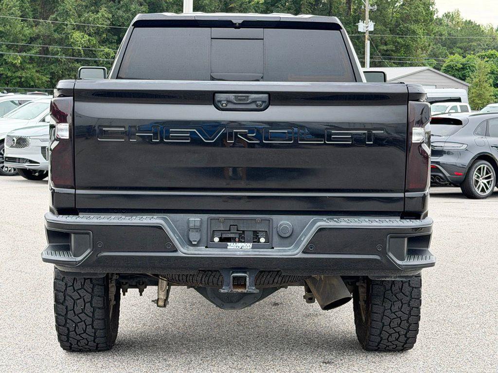 Used 2021 Chevrolet Silverado 2500 High Country w/ Z71 Off-Road Package AWD/4WD image 3