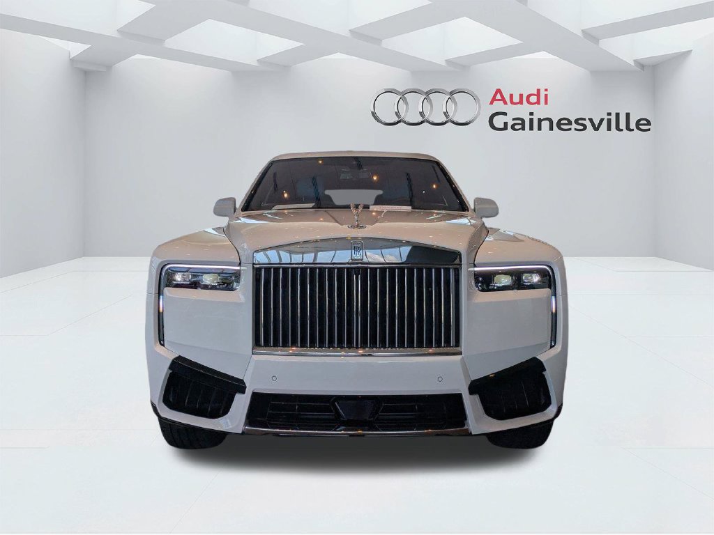 Used 2025 Rolls-Royce Cullinan AWD/4WD image 13