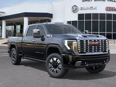 New 2026 GMC Sierra 3500 Denali w/ Denali Reserve Package AWD/4WD image 7