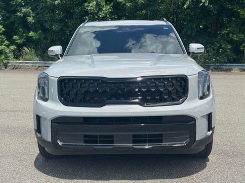 Used 2025 Kia Telluride EX X-Line AWD/4WD image 2