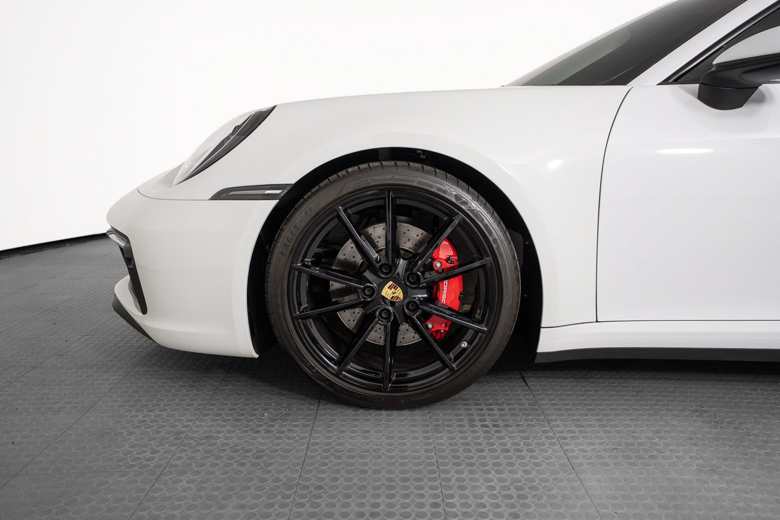 Used 2023 Porsche 911 Carrera S w/ Sport Package RWD image 9