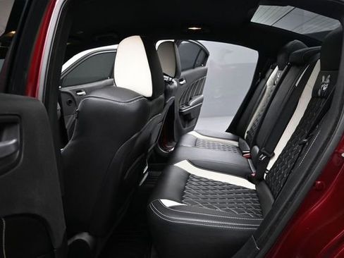 Used 2020 Dodge Charger Scat Pack RWD image 17