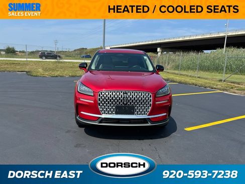 Certified 2025 Lincoln Corsair AWD w/ Equipment Group 101A image 3