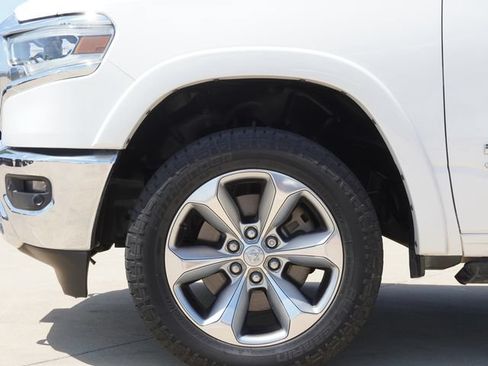 Used 2022 RAM 1500 Limited w/ Off Road Group AWD/4WD image 4