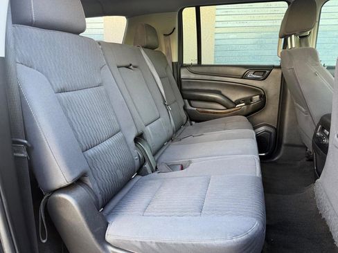Used 2017 Chevrolet Suburban LS w/ All-Season Package RWD image 23