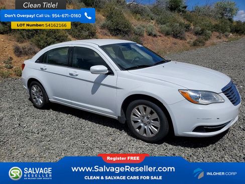 Used 2014 Chrysler 200 LX FWD image 5