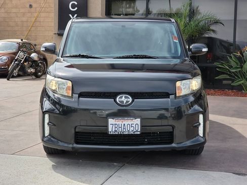 Used 2013 Scion xB image 6
